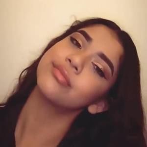 Meet your Posher, Daniela